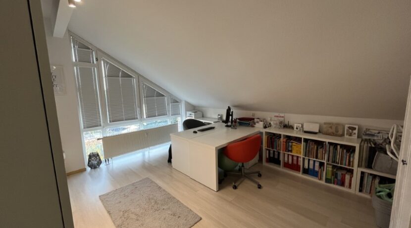 Arbeitszimmer